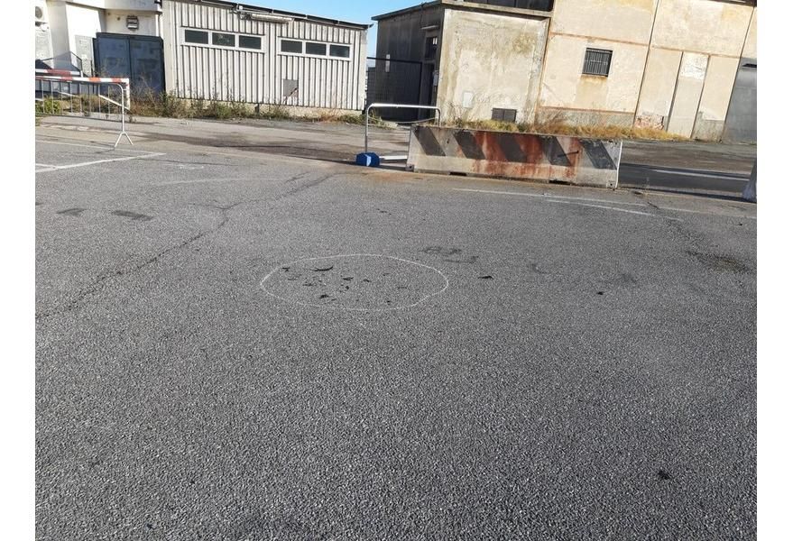 Vado Ligure, 18enne si da fuoco: è grave Vado Ligure, 18enne si da fuoco: è grave
