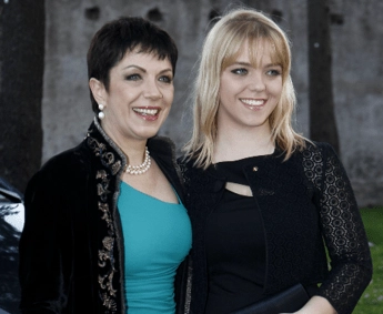 Rosanna Banfi, la menopausa precoce della figlia Virginia: &quot;Ci è crollato il mondo addosso&quot;