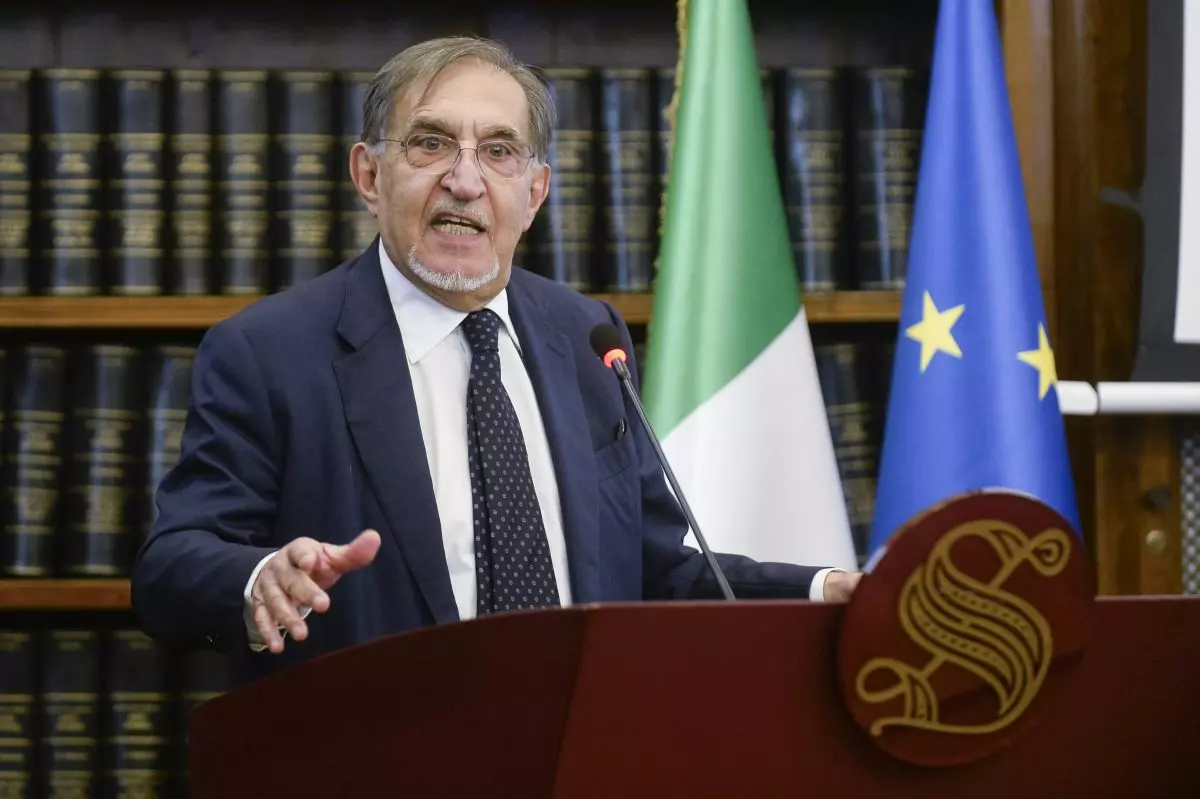 25 Aprile, La Russa “Divisiva non è la ricorrenza ma alcune modalità” 25 Aprile, La Russa “Divisiva non è la ricorrenza ma alcune modalità”