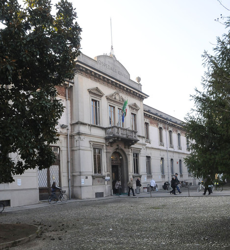 Vigevano, potenziata la nuova terapia intensiva all'ospedale Civile: in arrivo 10 posti letto Vigevano, potenziata la nuova terapia intensiva all'ospedale Civile: in arrivo 10 posti letto