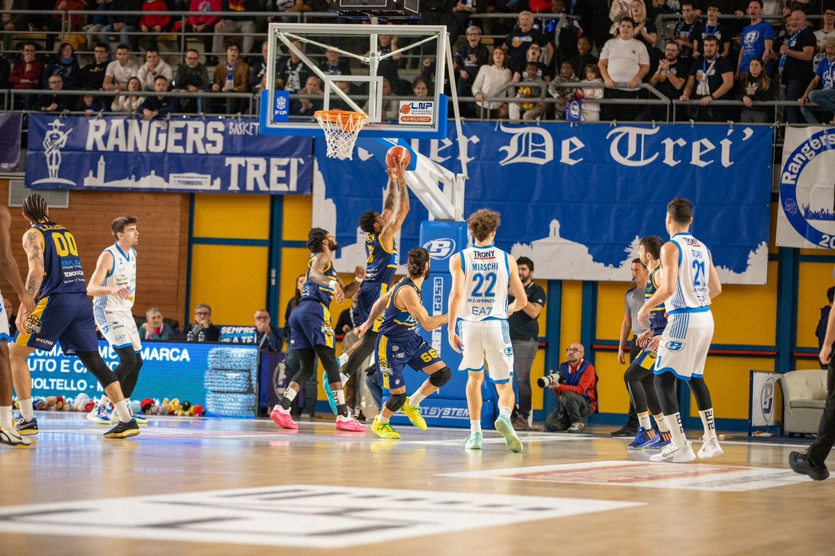 Basket serie A2 Vigevano è grande a Treviglio arriva la terza