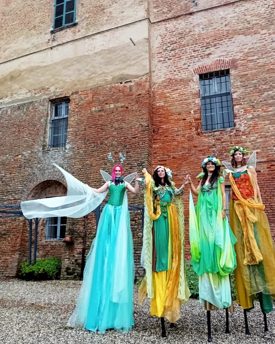 Al Villaggio dei Fiori Springmania di San Martino Siccomario, Primo Maggio con le ali: api e farfalle danzanti protagoniste del primo fine settimana di maggio