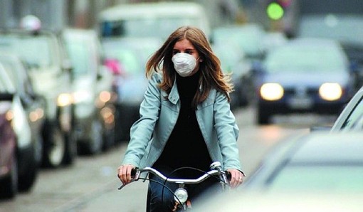 Pavia: polveri sottili oltre la soglia. Il mini lockdown non abbatte lo smog Pavia: polveri sottili oltre la soglia. Il mini lockdown non abbatte lo smog
