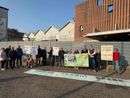 Abbiategrasso: "No tangenziale" in protesta all’inaugurazione della fiera dell’agricoltura Abbiategrasso: "No tangenziale" in protesta all’inaugurazione della fiera dell’agricoltura