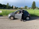 Auto abbandonata a Mantova: era stata rubata a Pavia. Restituita al proprietario