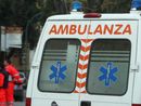 Vigevano: auto contro muretto in viale Mazzini, soccorsa conducente 64enne