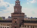 Giornata dell’Europa 2024: Milano illuminata con i colori dell’Unione europea