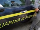 Ville a picco sul mare e auto di lusso confiscate a un imprenditore, blitz della Finanza di Bologna