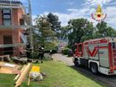 Cadono da un ponteggio a Luino, feriti gravemente due operai