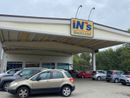Mede: tentano di aprire la cassaforte del supermercato, ma fuggono a mani vuote