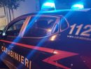 Robecco sul Naviglio: panico in piazza XXI Luglio, uomo armato minaccia i presenti. Bloccato dai Carabinieri Robecco sul Naviglio: panico in piazza XXI Luglio, uomo armato minaccia i presenti. Bloccato dai Carabinieri