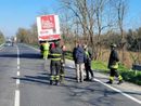 Boffalora sopra Ticino: furgone tampona le auto incolonnate sulla statale 11