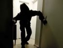 Garlasco: raid in un magazzino comunale, i ladri fuggono con 100 litri di diserbante
