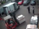 Truffavano le aziende con la tecnica del finto corriere: due arresti