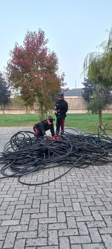 San Martino Siccomario: fermato con 100 chili di rame e fibra ottica, nei guai un pavese