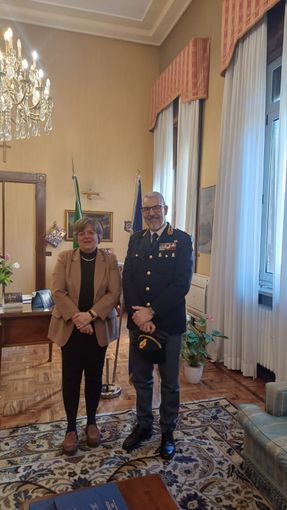 Pavia, il prefetto De Carlini riceve il nuovo dirigente del compartimento della Polizia Ferroviaria della Lombardia