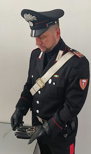 Pavia: tentata rapina di una pensionata in via Frisi, denunciato un 17enne