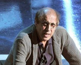 Celentano riappare sui social: "Potrei anche peggiorare... ma non ve lo garantisco"