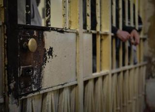 &quot;Meglio in carcere che sole a casa&quot;, la scelta delle donne anziane in Giappone