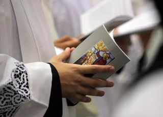 Abusi sessuali nella Chiesa di Bolzano e Bressanone: 67 casi accertati