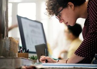Come migliorare la ricerca di un nuovo lavoro nel 2025? I consigli