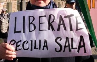 Cecilia Sala, oggi ambasciatrice parla con Iran. Governo chiede rilascio immediato