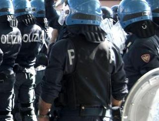 Governo lavora a 'scudo penale' per forze dell'ordine, tre ipotesi in campo