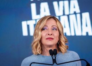 Fratelli d'Italia sul podio social, volano le interazioni e crescono i follower: il report