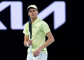 Sinner: &quot;Ho gestito il malessere, l'esperienza a Wimbledon mi ha aiutato&quot;