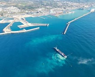 Porti, a Civitavecchia avanzano lavori per antemurale diga foranea