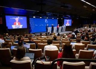 Ue, accordo a 26 sull'Ucraina. Resta nodo spesa difesa