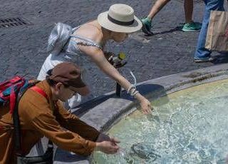 Caldo record, ecco il weekend più rovente dell'anno: le previsioni meteo