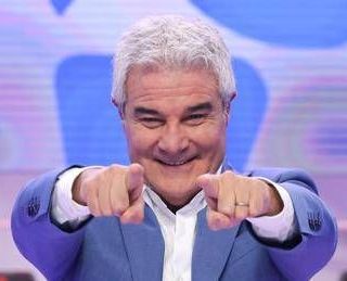 Pino Insegno: &quot;'Reazione a catena' è vincente, lavoro sempre come fosse primo giorno&quot;