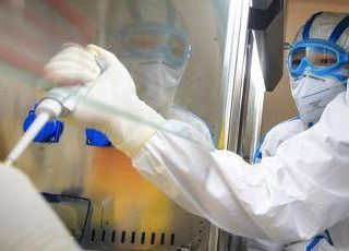 Ricerca, Aiom: "In Italia -57% studi indipendenti in 15 anni"