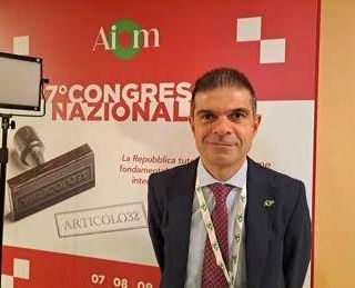 Tumori, Di Maio (Aiom): "L'oncologia moderna deve essere accessibile a tutti"