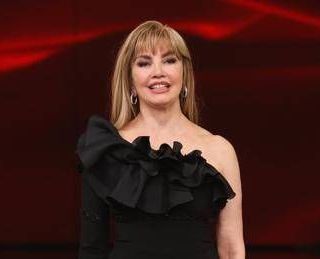 Ballando con le stelle, stasera 15 novembre: le anticipazioni di oggi, torna Andrea Delogu