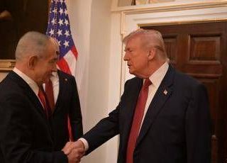 Iran, Trump vede Netanyahu e insiste su negoziati: "Devono continuare"