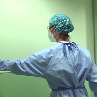 In Italia meno di 50mila positivi al Covid