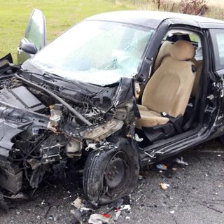 Pavese: scontro tra auto sulla provinciale 32, ferite tre persone