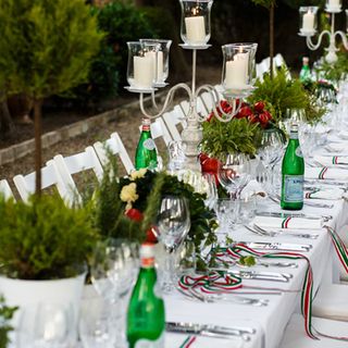 Noleggio tavoli per matrimoni ed eventi: tipologie, prezzi e soluzioni