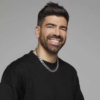 Festival 2026: primo annuncio di Carlo Conti al Tg1, "Sanremo Giovani" sarà condotto dal vigevanese Gianluca Gazzoli