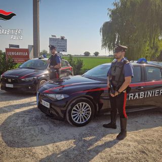 Lungavilla, aggredisce in casa un amico e lo ferisce alla gola: arrestato dai Carabinieri per tentato omicidio