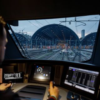 Trenord, al via la ricerca di futuri macchinisti: candidature aperte da mercoledì 25 febbraio alle ore 11