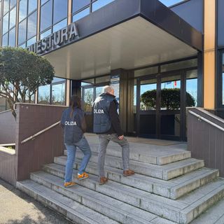 Vigevano,  due donne rapinate in tre giorni. La Polizia di Stato arresta l’autore delle rapine con lo spray al peperoncino