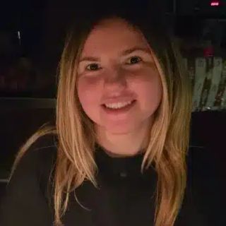 Una raccolta fondi per aiutare la mamma di Aurora, volata in cielo a soli 15 anni