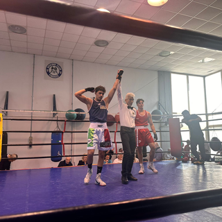 Pugilato, Prestini travolge l’avversario dell’Isola d’Elba e vola in semifinale al torneo Nepi Firenze