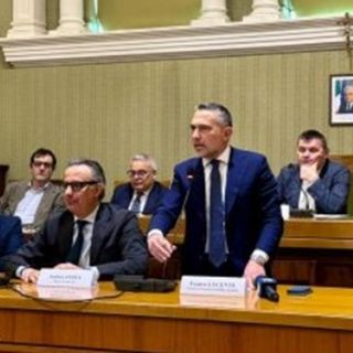 Vigevano, Lucente (Regione): "Rogoredo-Alessandria a un binario solo, ma con treni nuovi"