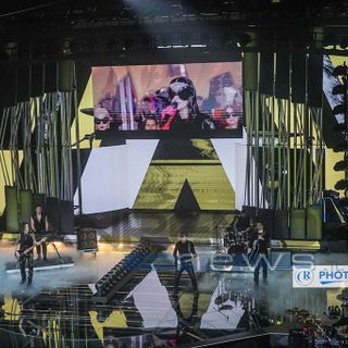 Boom di ascolti per la quarta serata del 76° Festival di Sanremo: 10,8 milioni di spettatori e share 65,6% ma in calo rispetto al 2025