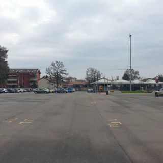 Magenta: spaccio in piazza mercato, i Carabinieri arrestano un ragazzo di 18 anni