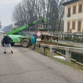 Robecco saluta il presepe galleggiante: appuntamento al Natale 2026